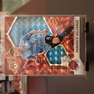 21-22 MOSAIC ROAD TO QATAR FEDERICO VALVERDE RED REACTIVE PRIZM NO.122